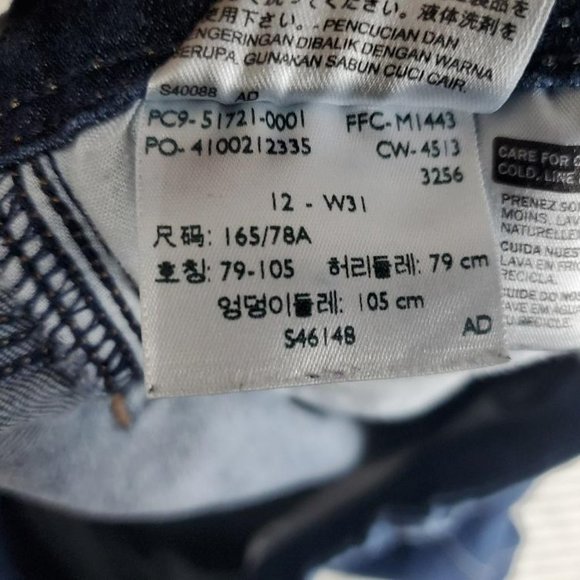 Levis Jean Shorts Womens 12 Blue Denim Medium Wash 4 Inch Inseam - Picture 5 of 9